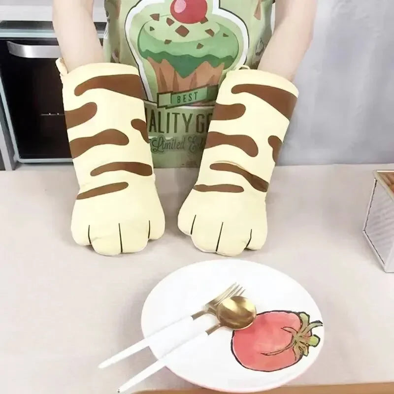 Cat Paw Oven Gloves – Heat Resistant Baking Mitts