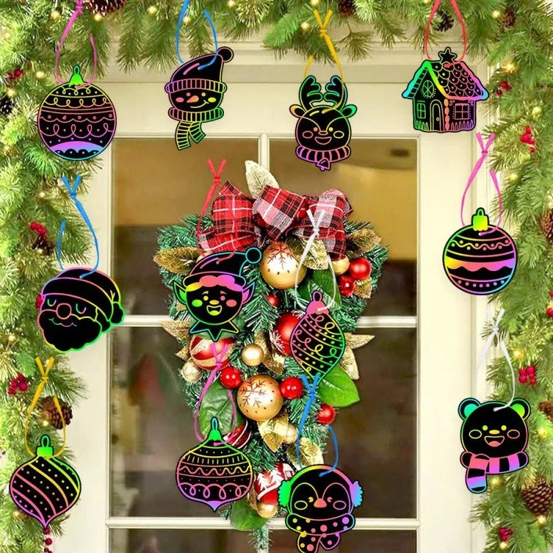 Christmas DIY Scratch Painting Ornaments – Santa Claus & Snowflake Hanging Decorations for Xmas Tree