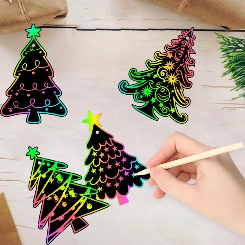 Christmas DIY Scratch Painting Ornaments – Santa Claus & Snowflake Hanging Decorations for Xmas Tree