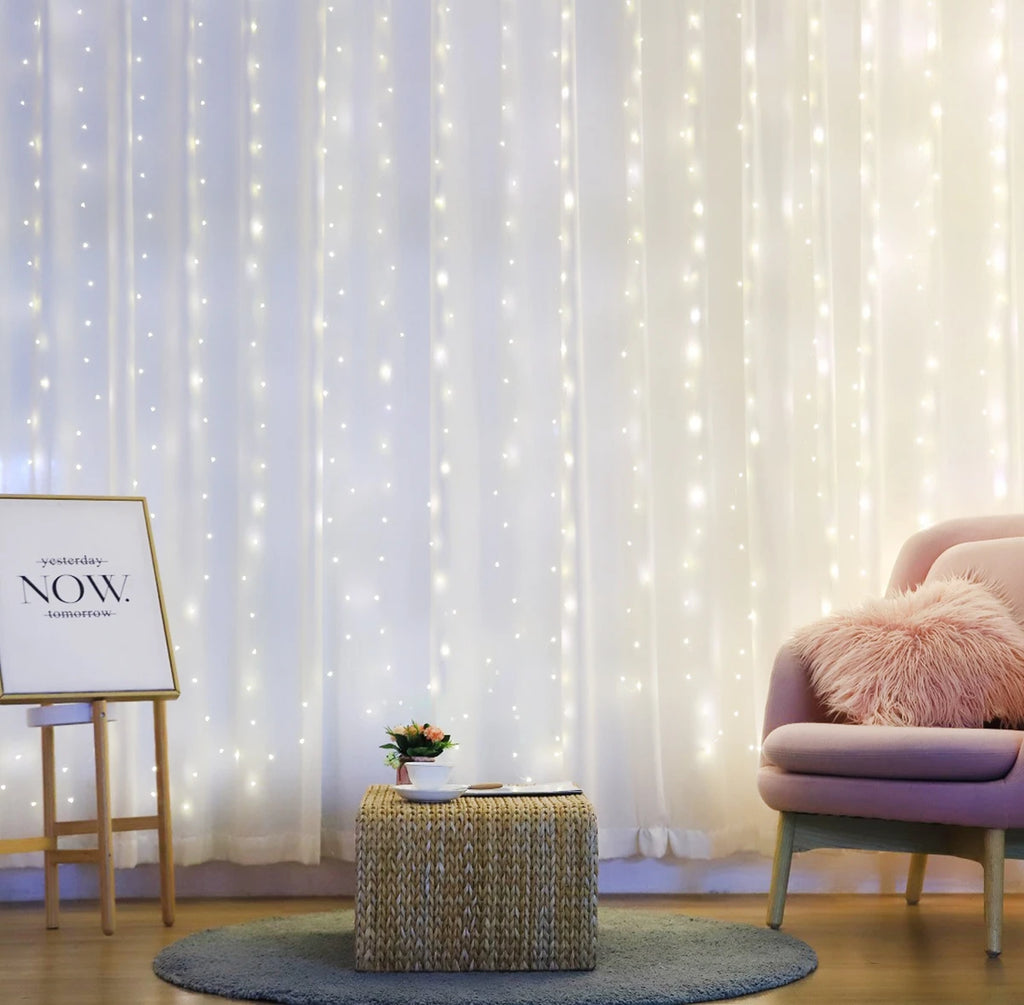 Christmas Curtain Lights Garland – 2025 Holiday Décor